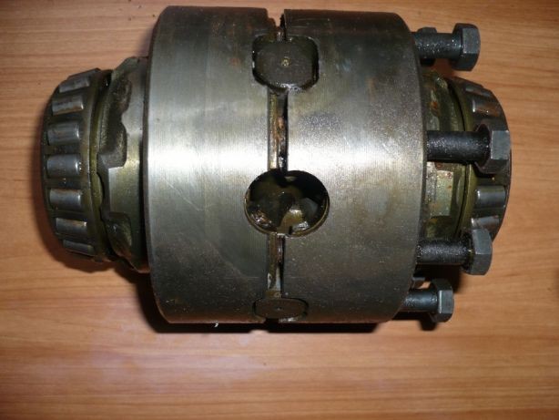 Mechanizm różnicowy przedniej osi Case 5120,5130,5140,5150
