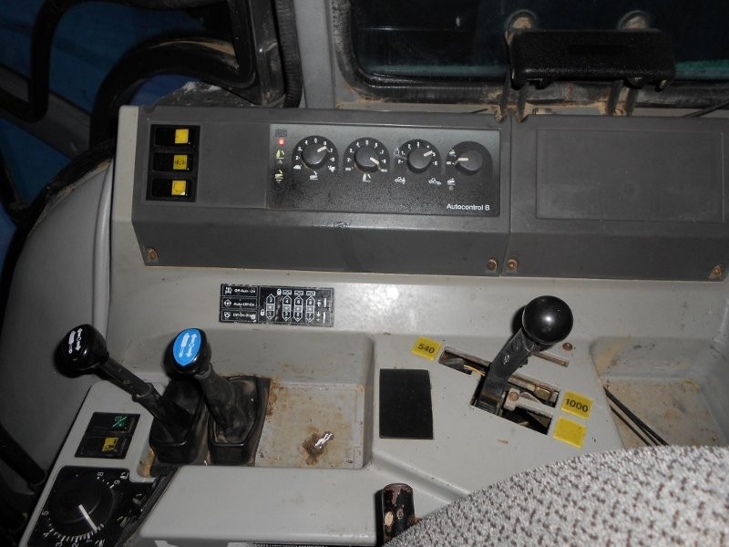 Valtra 8050 - 1999 — zdjęcie 3