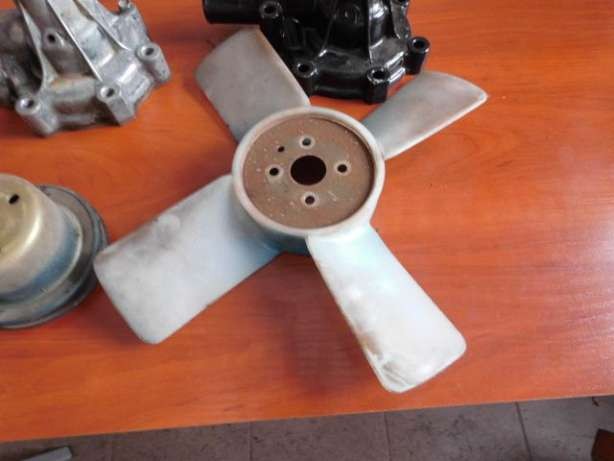 Pompa wody Iseki TX Mitsubishi MT wentylator yanmar F18 20 — zdjęcie 4