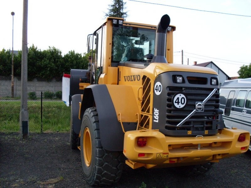 Ładowarka kołowa Volvo L 60 F — zdjęcie 3