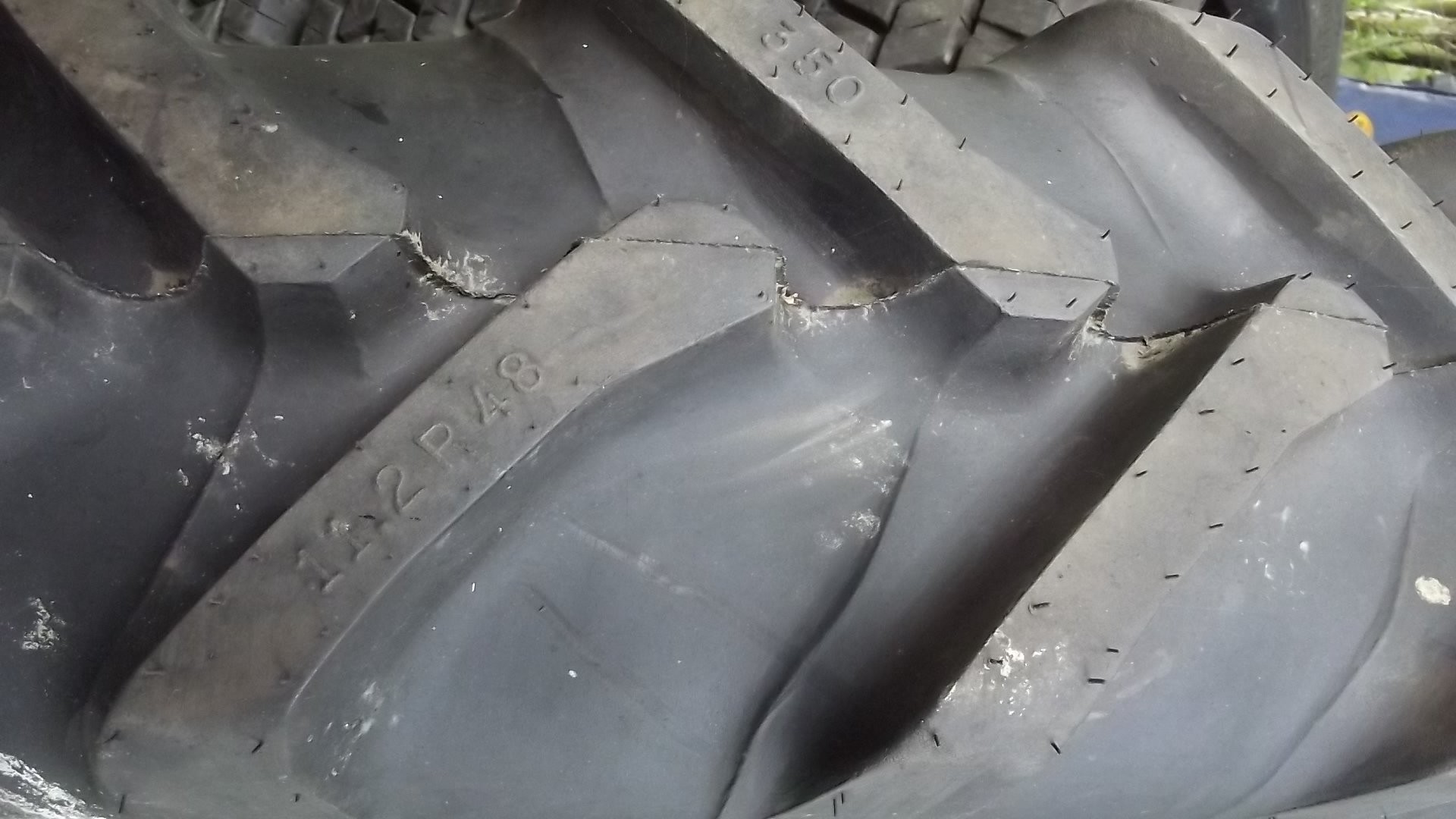 Deutz-Fahr - 11.2R48 (270/95R48) — zdjęcie 1