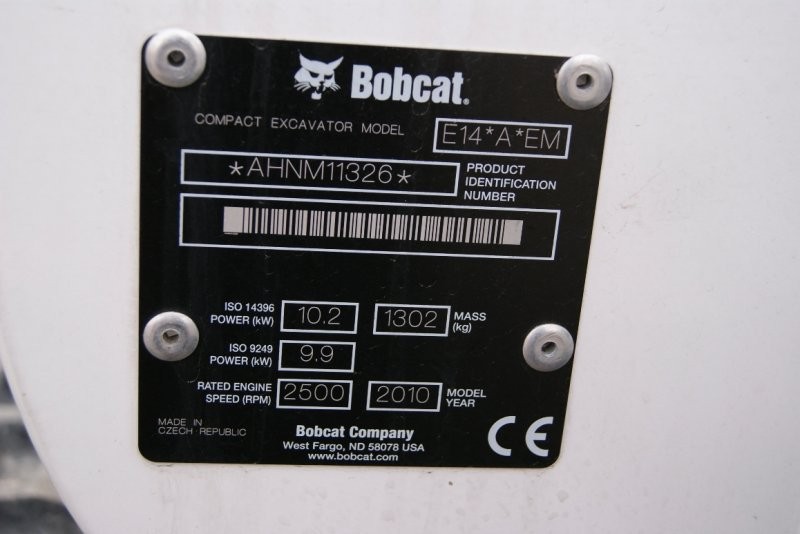 BOBCAT E14 NOWA 15KM  MINI KOPARKA LEASING GWR — zdjęcie 5