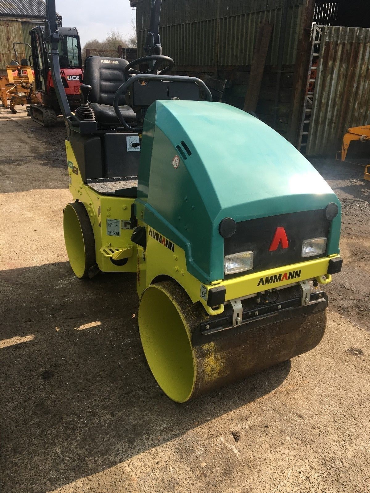 Wibracyjne rolki 2013 Ammann ARX-12 — zdjęcie 3