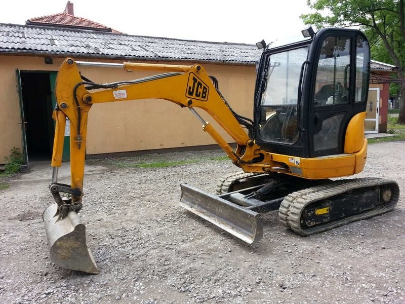 JCB 8027 2003 r.