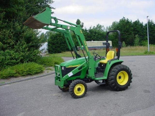 John Deere 4 3 1 0 — zdjęcie 2