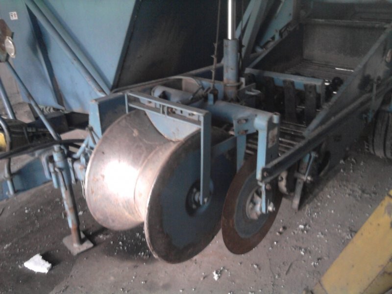Kombajn ziemniaczany Bolko Z-643 — zdjęcie 4