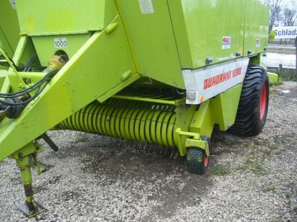 Claas Quadrant 1200 — zdjęcie 3