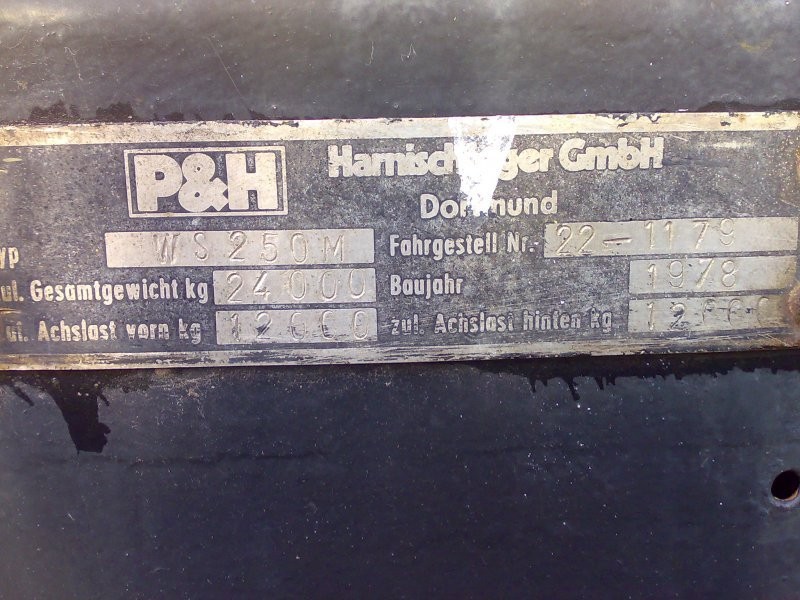 Dźwig samojezdny P&H WS-250M- 25 ton — zdjęcie 3