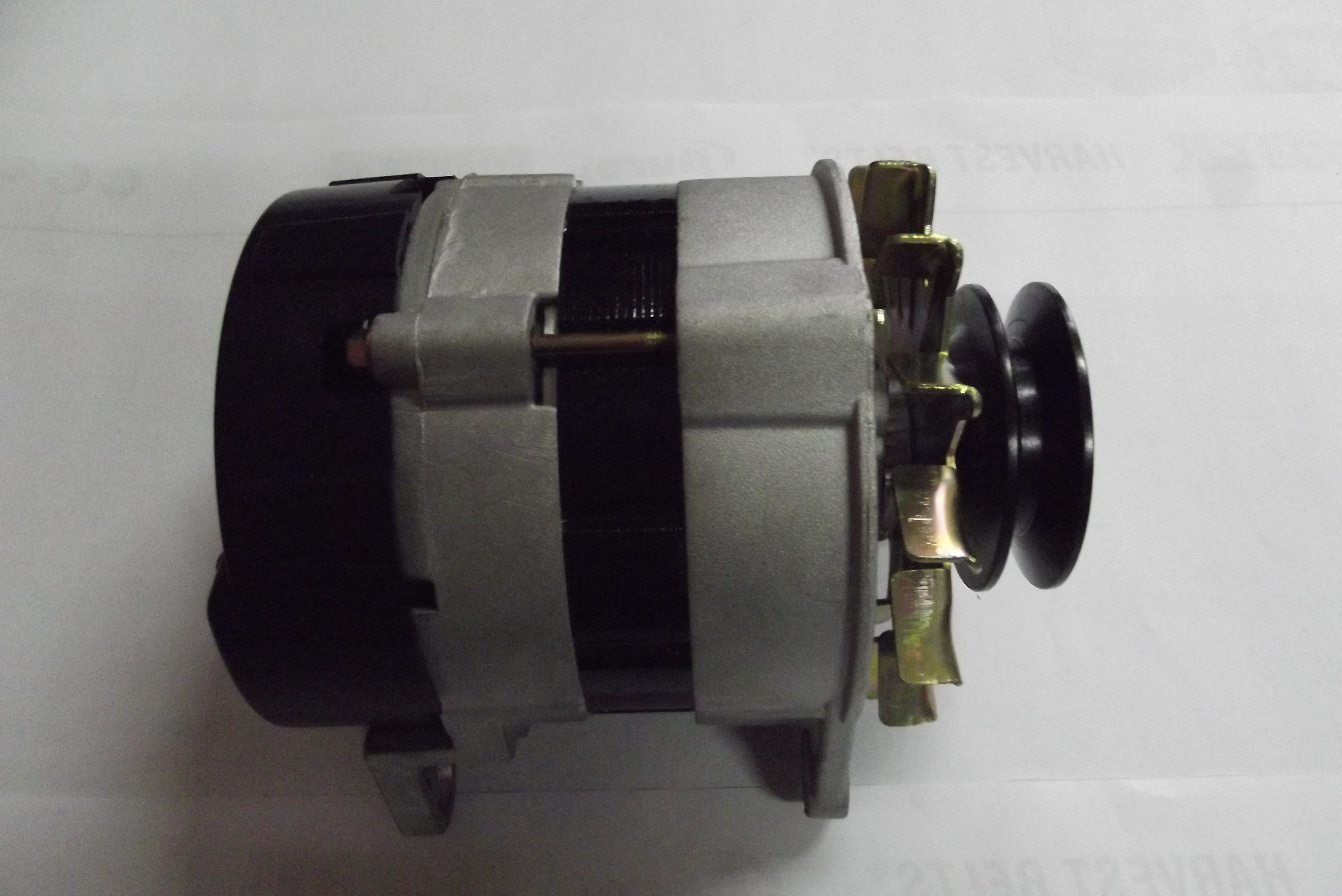 Alternator URSUS C 330 14 V 45 A — zdjęcie 1