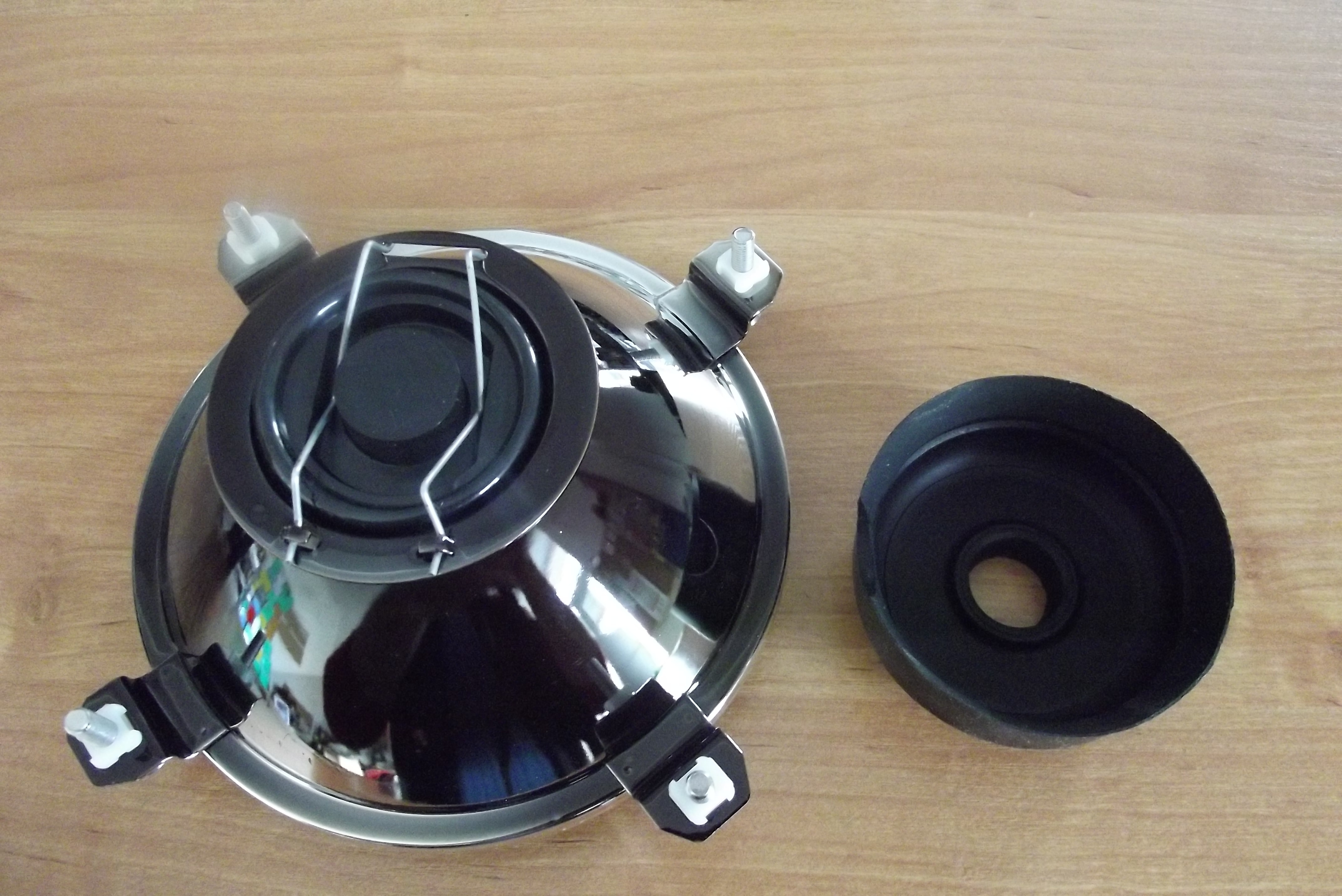 Reflektor fi-139mm MF/Ursus/Zetor 12V R2 45/40W, 24V R2 55/50W — zdjęcie 2