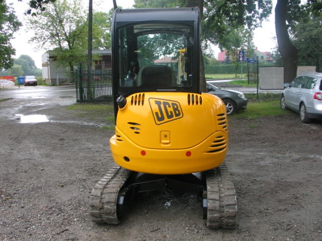 JCB 8025zts z 2006 roku - okazja — zdjęcie 5