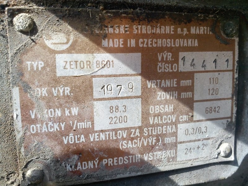 Sprzedam Silnik Ursus Zetor. sześciocylindrowy — zdjęcie 1