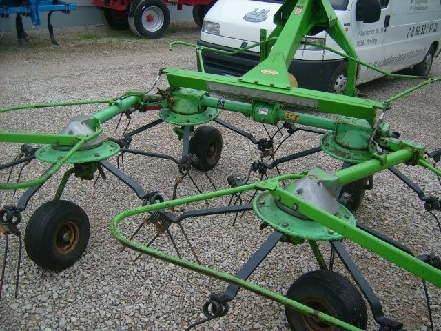 Przewracarka DEUTZ - FAHR KH 252 — zdjęcie 2