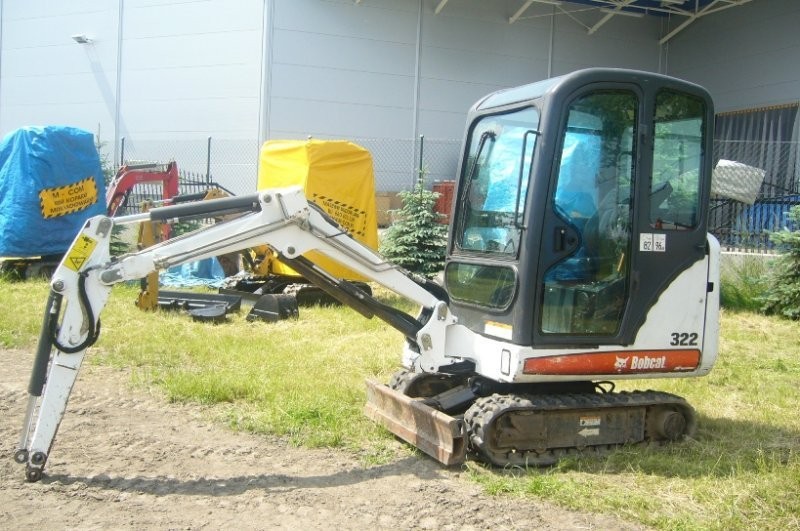 BOBCAT 322 2000r, 3600 mth 15KM  MINI KOPARKA LEAS