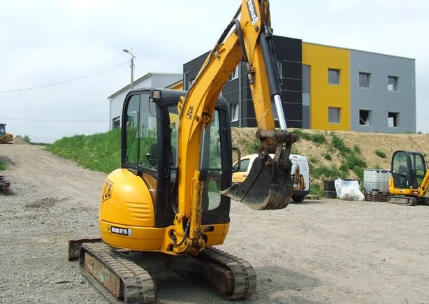 minikoparka JCB 8025 ZTS rok 2008 — zdjęcie 2
