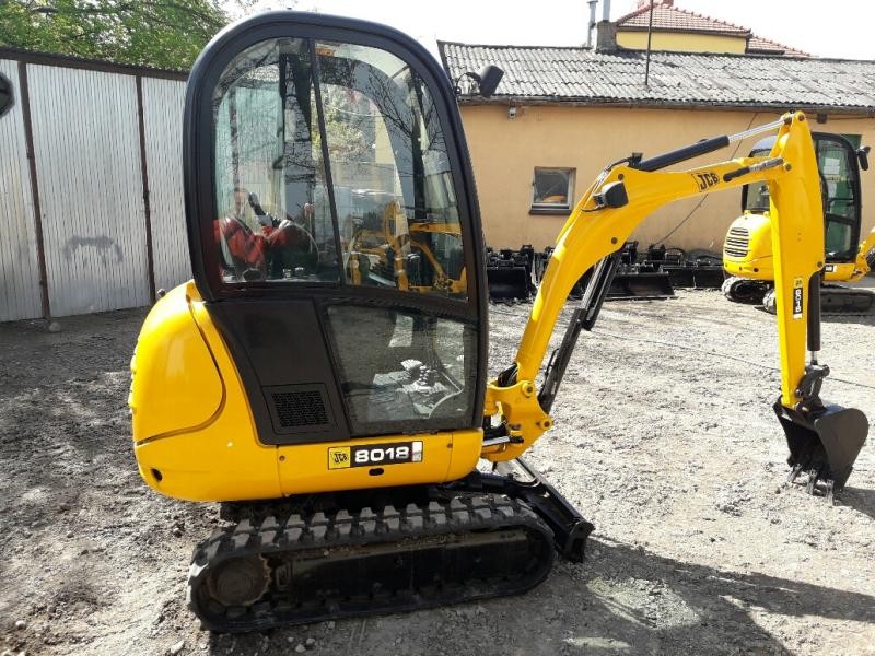 koparkikrakow.pl - JCB 8018 z 2011 roku — zdjęcie 4