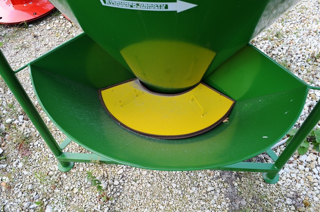 NOWY Mieszalnik pasz M-Rol 1000kg RATY0% — zdjęcie 5