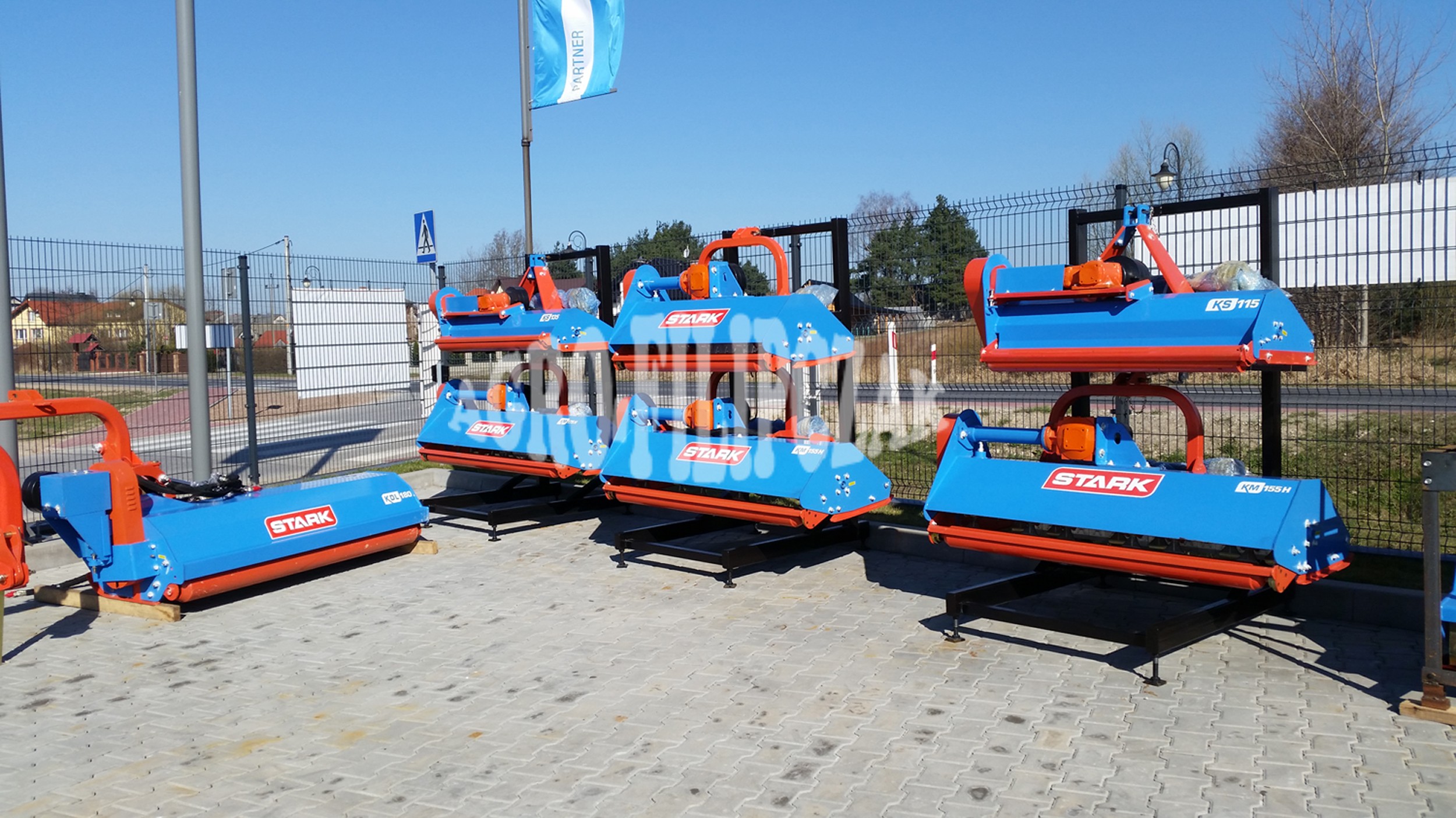 Kosiarka bijakowa mulczer STARK NOWA KS135 + gratis — zdjęcie 6