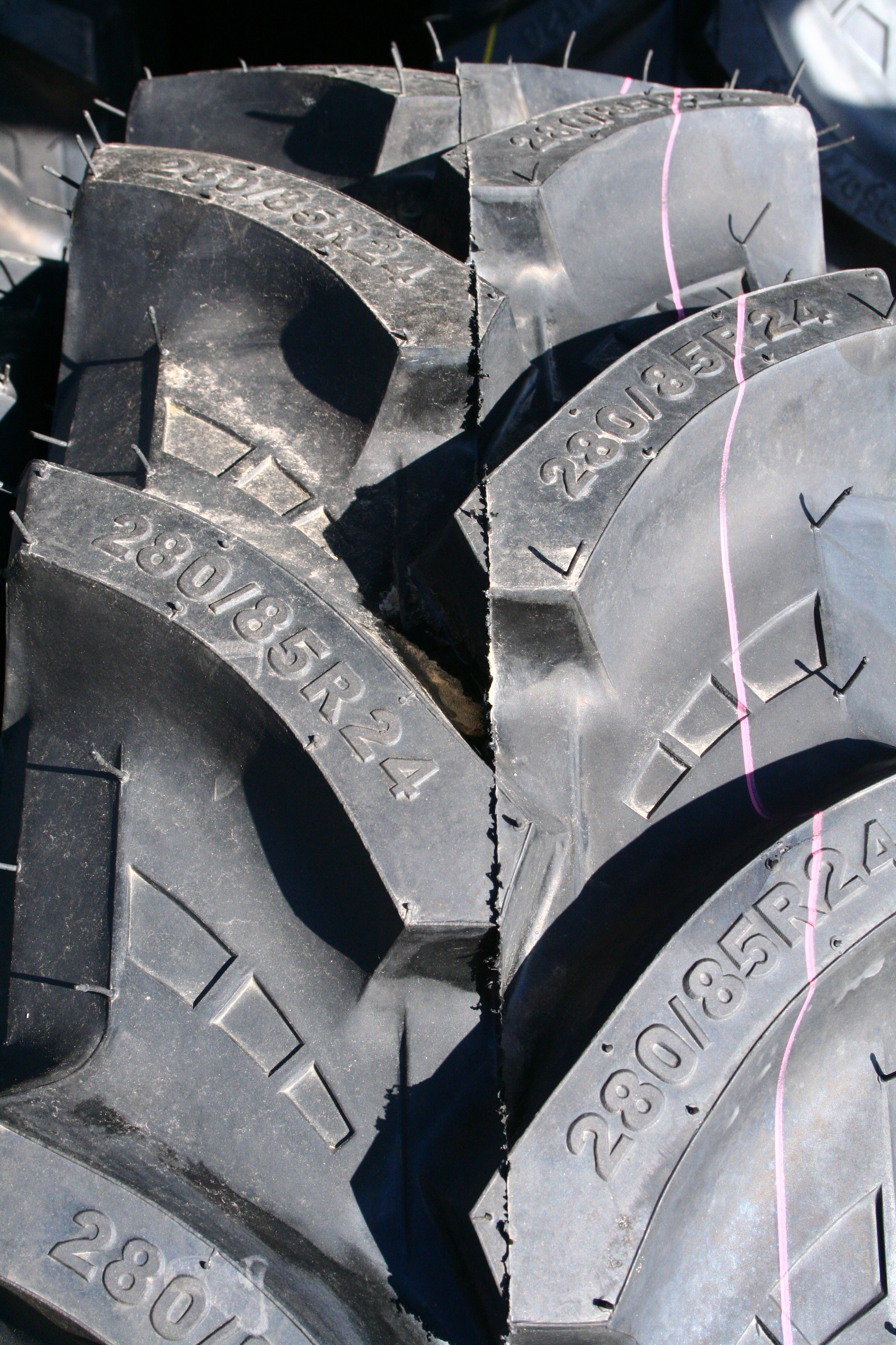 Opona 380/85R24 131A8 TA-110 Petlas    Nowa , Gwarancja 