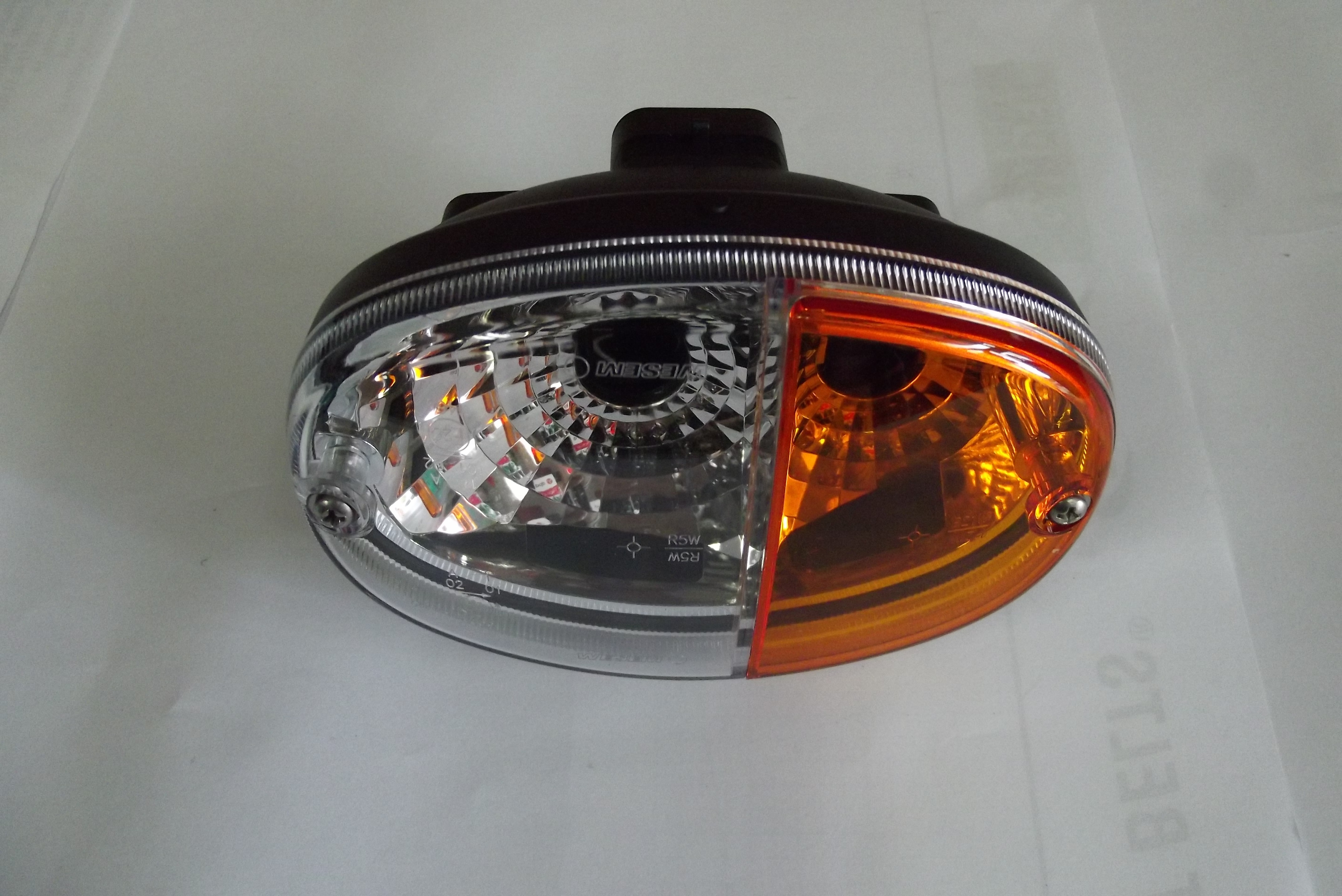 Lampa przednia kierunkowskazu 12V/24V ZETOR, JOHN DEERE, NEW HOLLAND   — zdjęcie 5