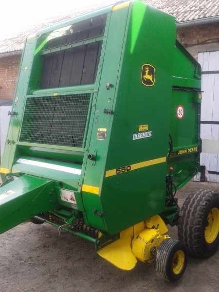 Sprzedam prase John Deere 550 Idealny Stan!!! — zdjęcie 1