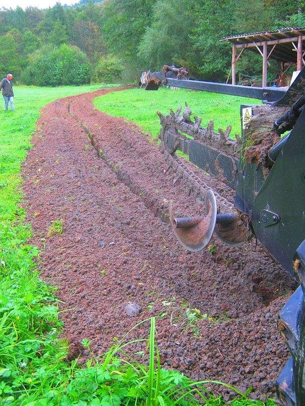 Koparka łańcuchowa napędzane z ciągnika rolniczego 160 CM — zdjęcie 5