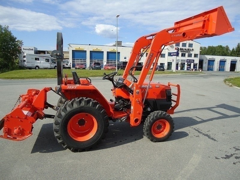 Kubota BL34 , z ładowaczem - 2007 — zdjęcie 1