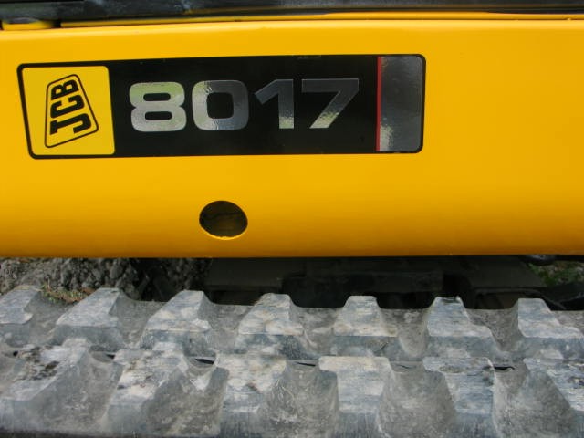 JCB 8017 z 2003 roku - koparkikrakow.pl — zdjęcie 6