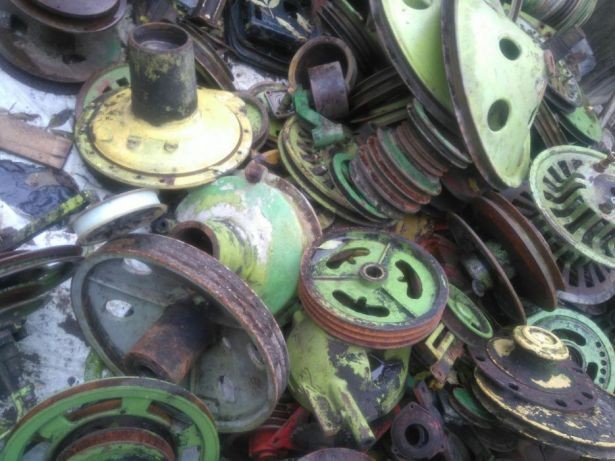 Kola pasowe,wariaror,claas,massey ferguson,mercator,dominator,new holl — zdjęcie 1