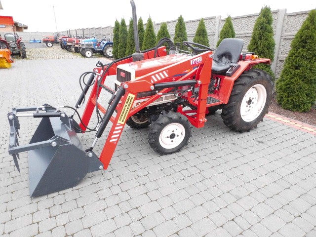 Yanmar F 16 4x4 16KM + ładowacz czołowy tur łyżka krokodyl — zdjęcie 6