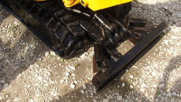 JCB MICRO 2007 1500mh 17KM LEASING GWARANCJA — zdjęcie 5