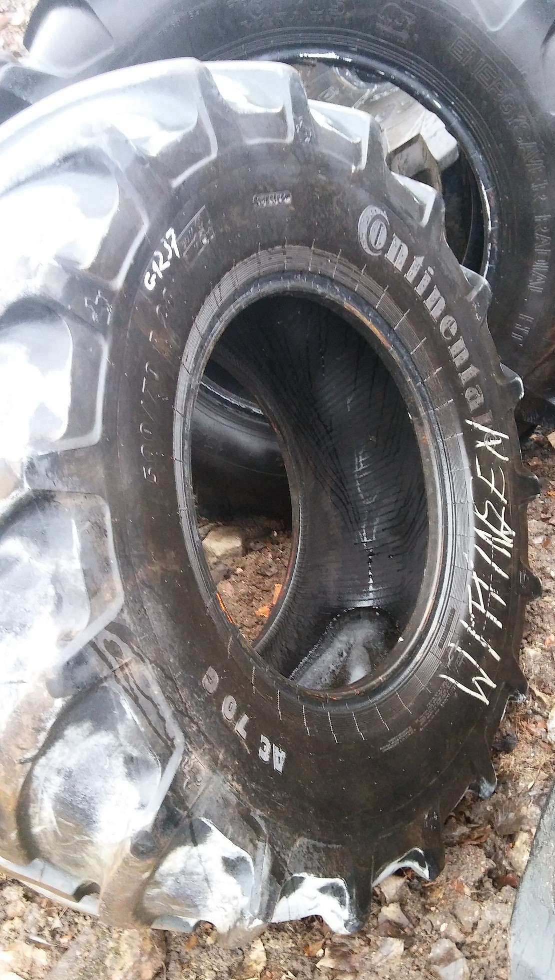 (G1237) Opona 500/70 R24 Continental AC70G  — zdjęcie 2