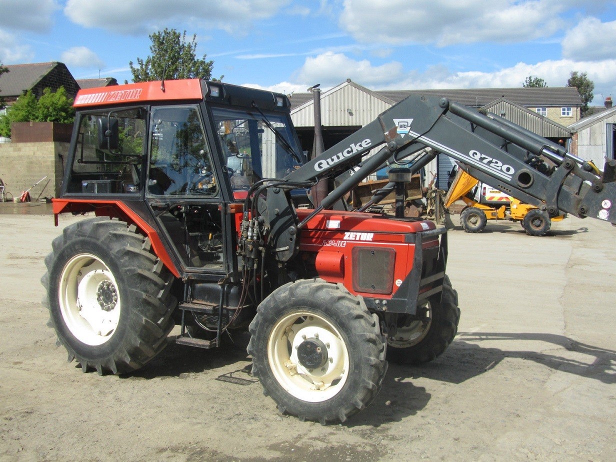 Zetor Ciągnik 6E-O43 stan bardzo dobry — zdjęcie 1