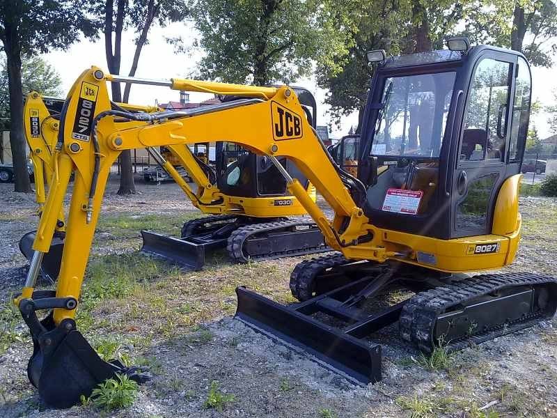 JCB 8027 ZTS - 2006 rok - koparka, sprzedam — zdjęcie 1