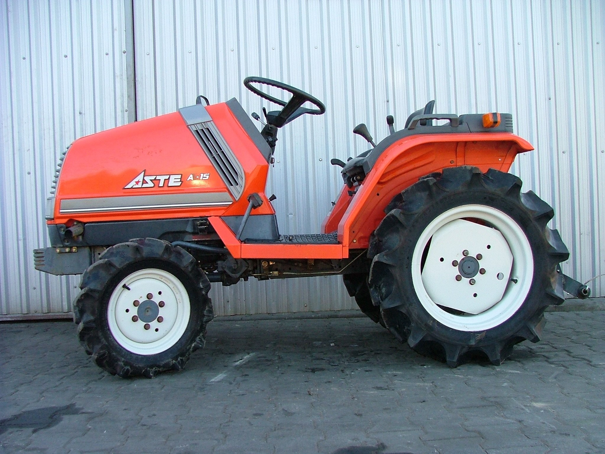 Kubota ASTE A-15 - 2002 — zdjęcie 2