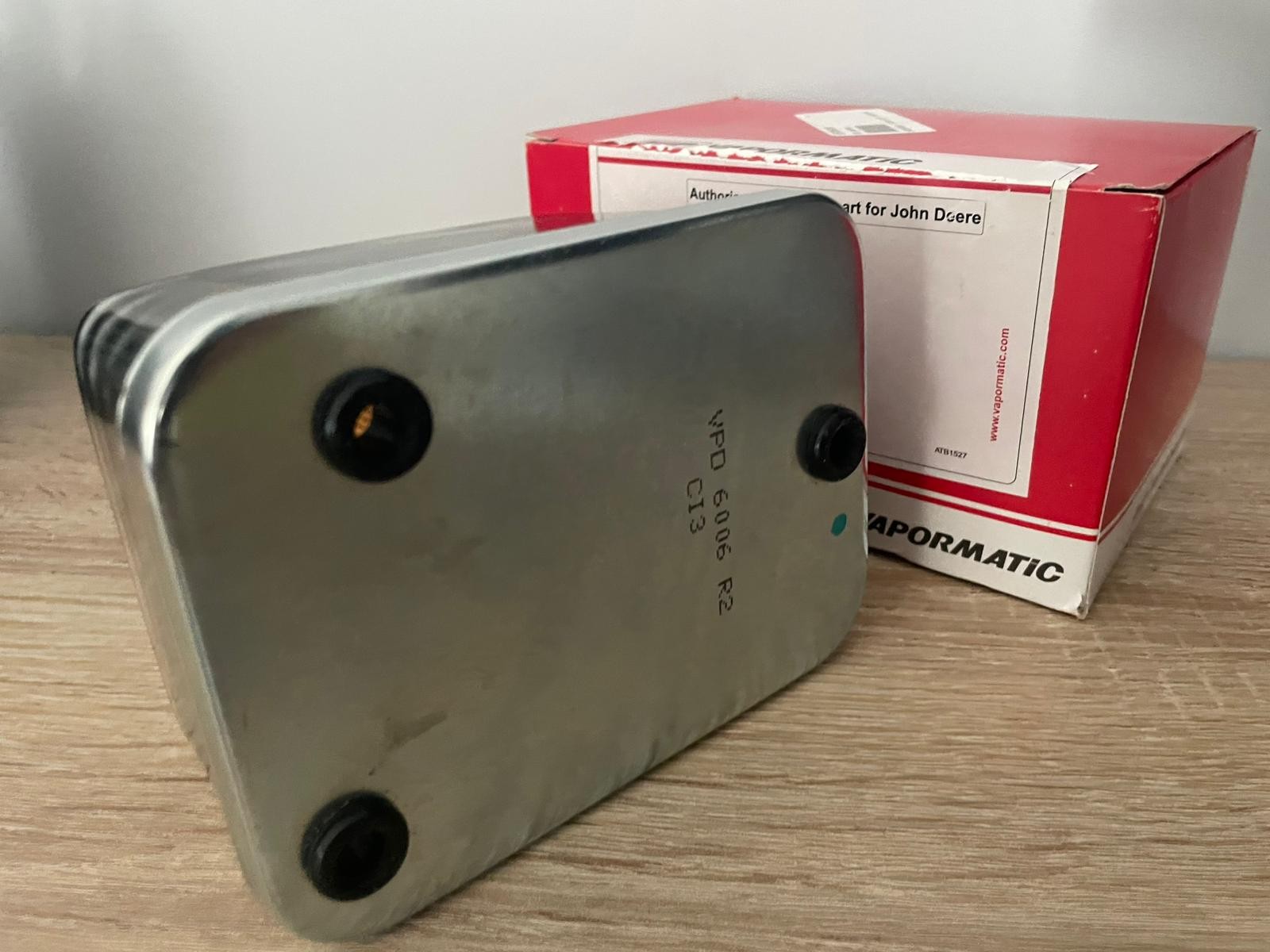 Filtr paliwa do John Deere AR50041 - Vapormatic VPD6006 — zdjęcie 3