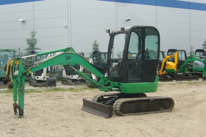 JCB 8025 ZTS 2006 28KM 1900mh 802 8027 LEASING GWR — zdjęcie 2