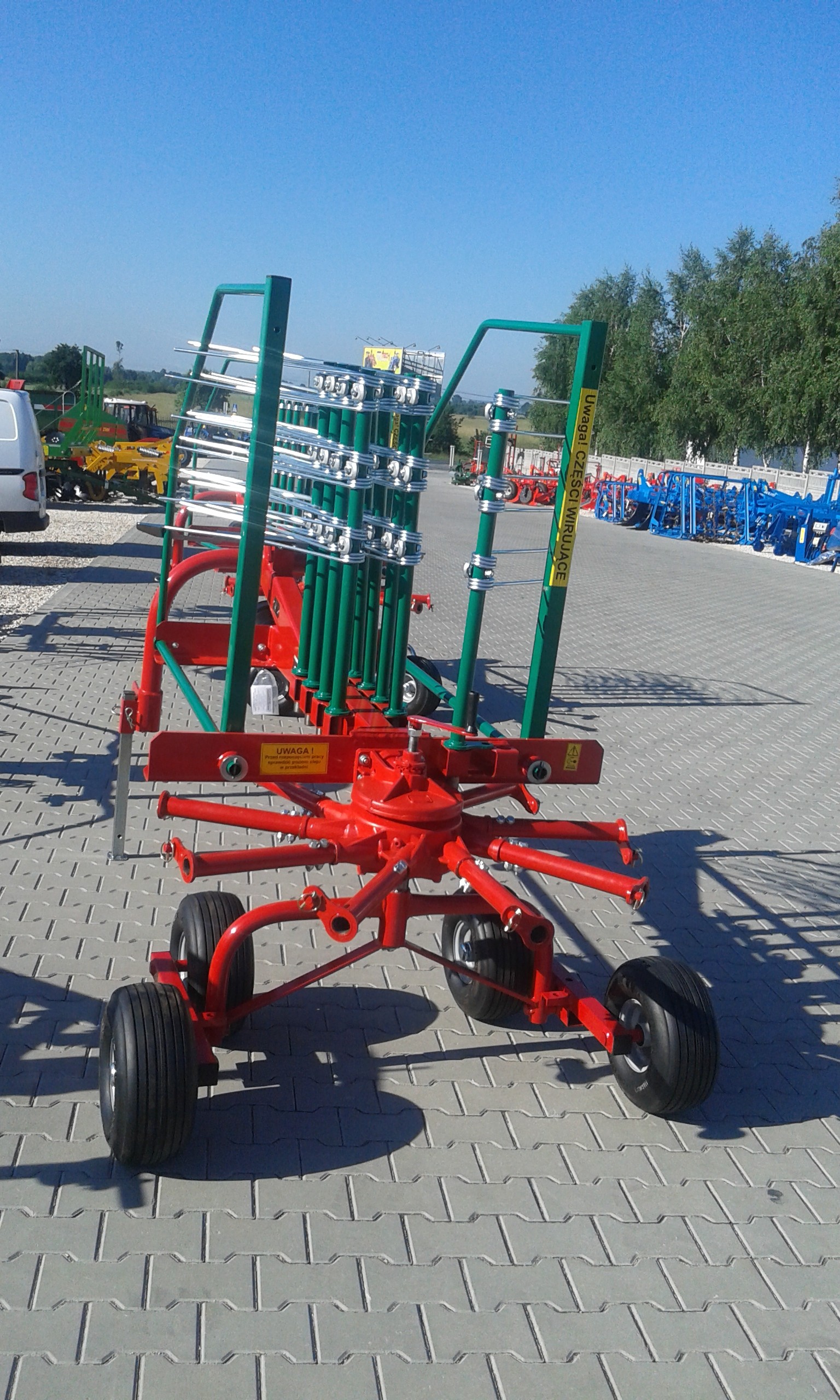 Zgrabiarka karuzelowa jedno-wirnikowa Promar 3,5m tandem  — zdjęcie 4