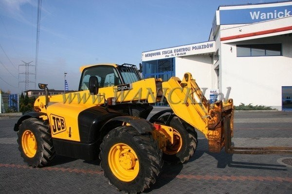 JCB 530-70 z 2004 roku — zdjęcie 3