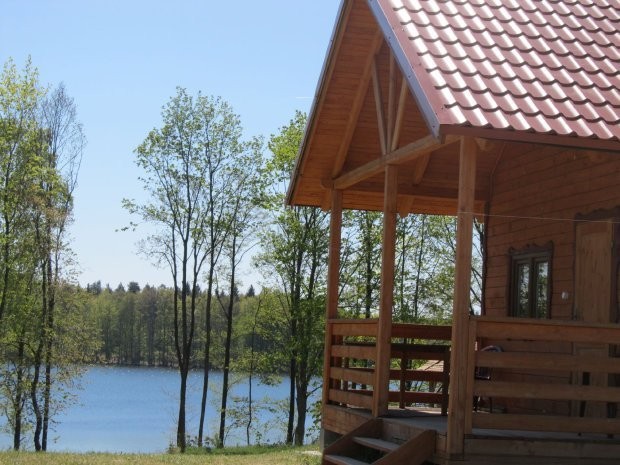 Domki nad jeziorem — zdjęcie 4