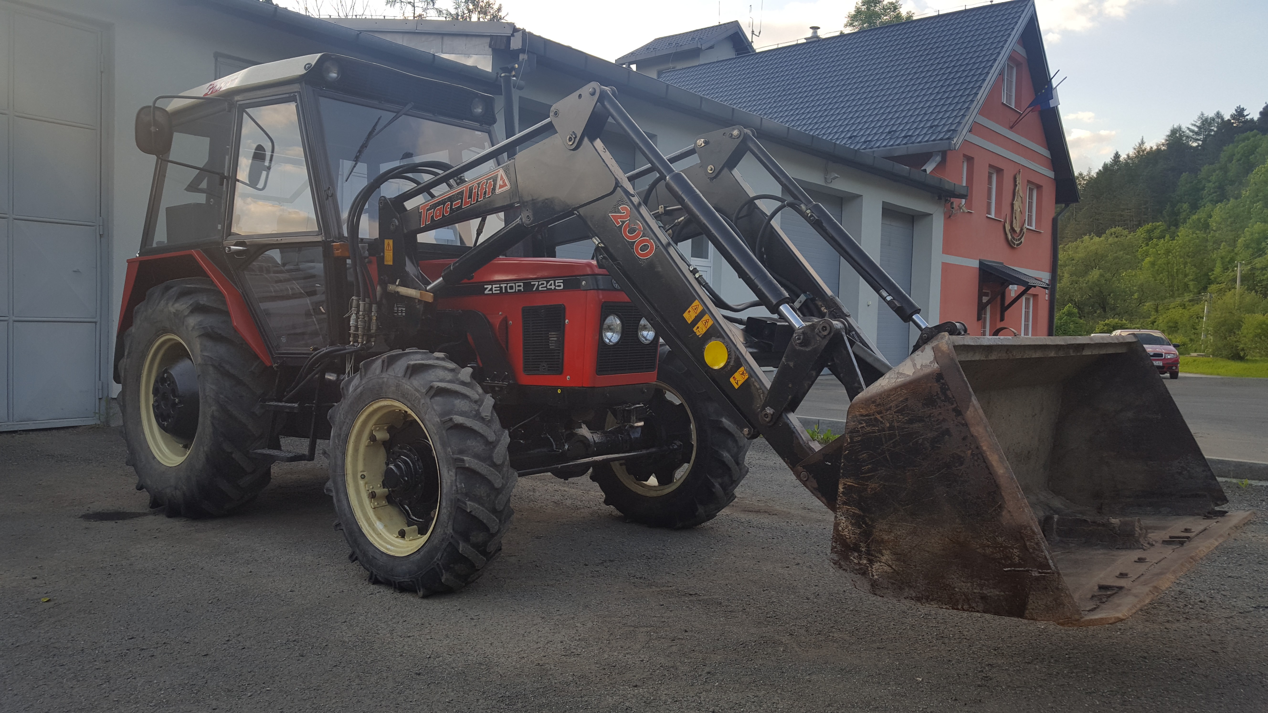 Sprzedam ciągnik Zetor 7045 z turem - Słowacja - małopolskie — zdjęcie 1