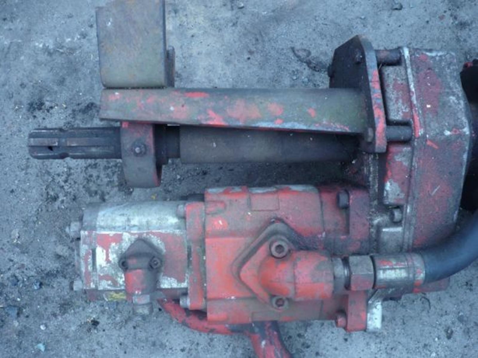 Multiplikator Z 2 Pompami Hydraulicznymi przekładnia na wałek WOM