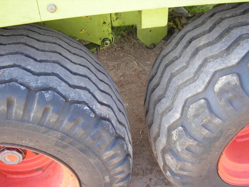 Przyczepa samozbierająca Claas — zdjęcie 2