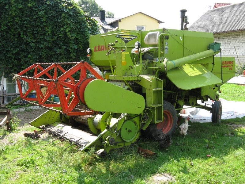 CLAAS COMPACT 25 — zdjęcie 2