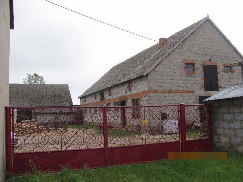 Gospodarstwo rolne, ziemia i budynki na sprzedaż Izbica Kujawska — zdjęcie 3