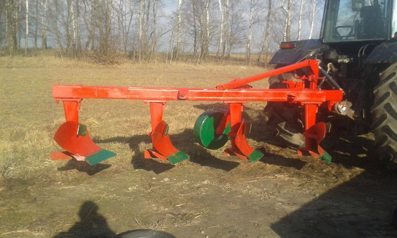 Pług zagonowy Awemak 4-skibowy — zdjęcie 1