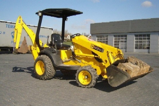 JCB Mini CX mini koparkoładowarka. — zdjęcie 2