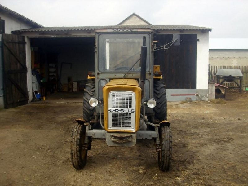 Ursus C-360 — zdjęcie 2