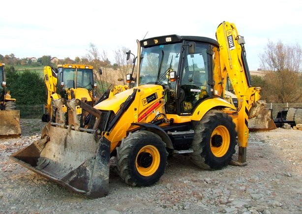 koparko ładowarka JCB 3CX Contractor z roku 2008 — zdjęcie 1