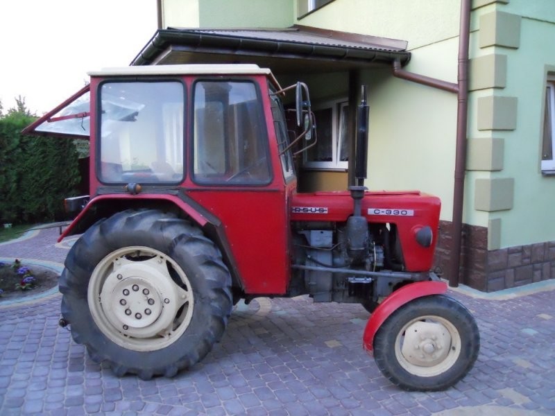 URSUS C-330 — zdjęcie 3